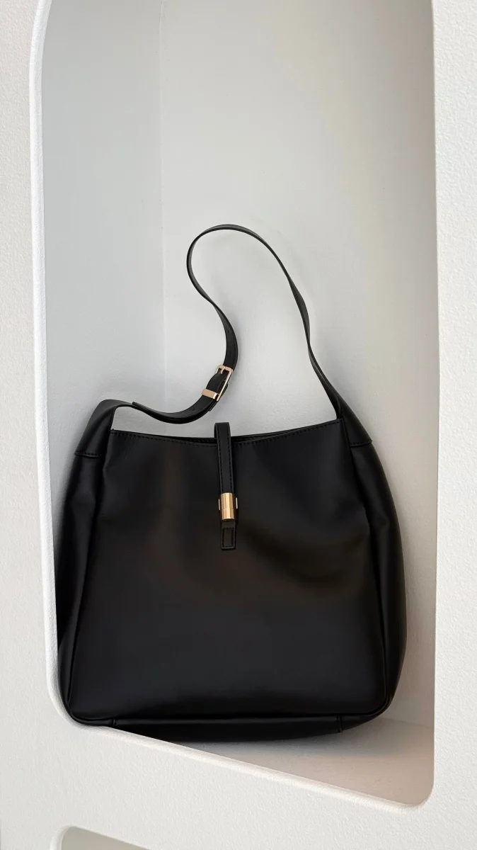 Yara Shoulder Bag - Black - Image 2