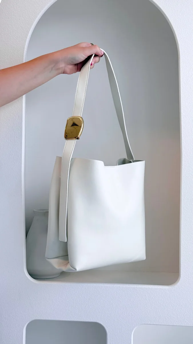 Bolsa Francesca de Ombro - Branca - Image 4