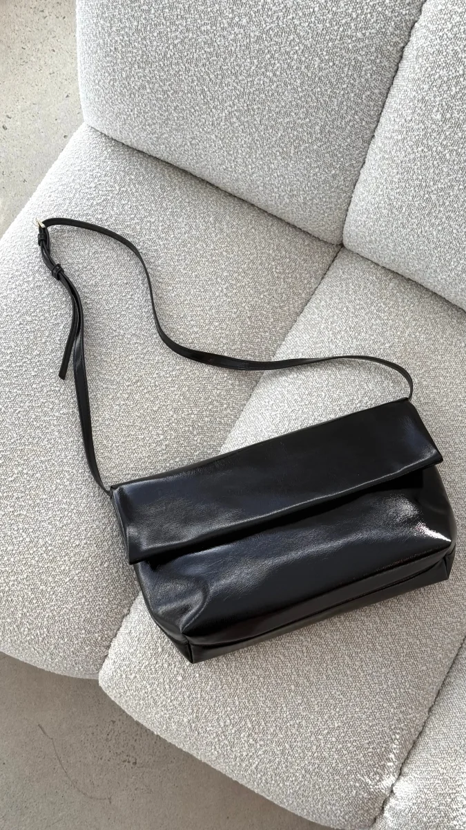 Bolsa de Mão Rylee - Cor Preta - Image 4